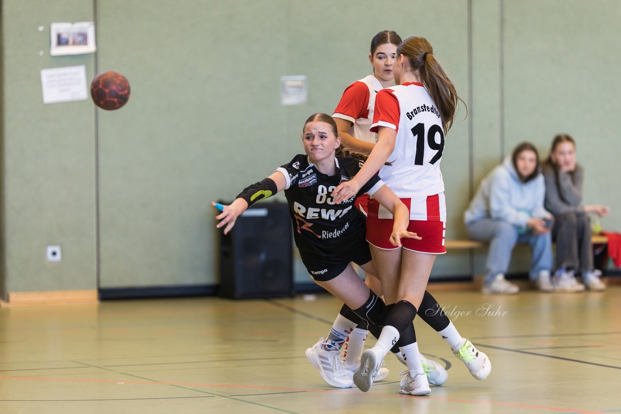 Bild 294 - wBJ SV Henstedt Ulzburg - Bramstedter TS : Ergebnis: 27:15